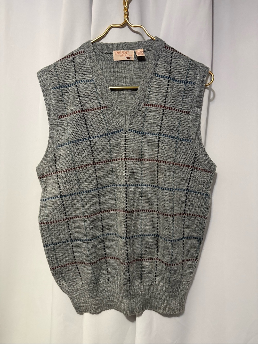 The Fox Gray V-Neck Knit Sweater Vest